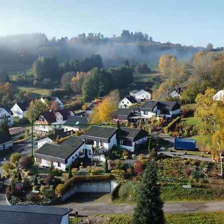 بيت للعطل Traumhaus Am Maar شالكينميهرين