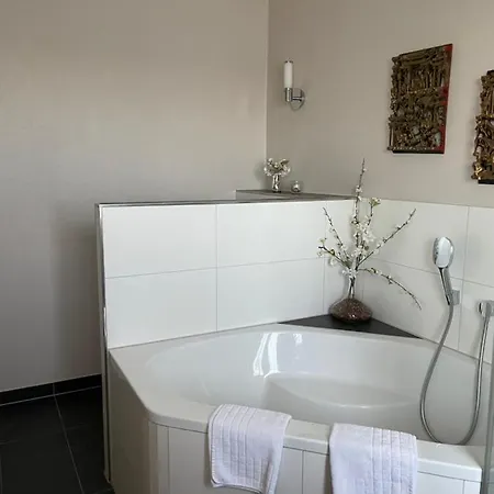 بيت للعطل Traumhaus Am Maar