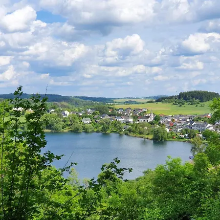 Traumhaus Am Maar شالكينميهرين